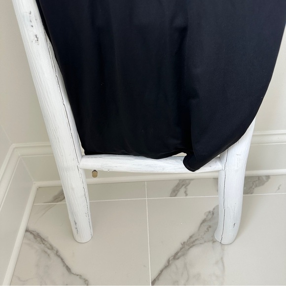 House of Harlow 1960 Black Sleeveless Sheath Dress - Picture 4 of 8